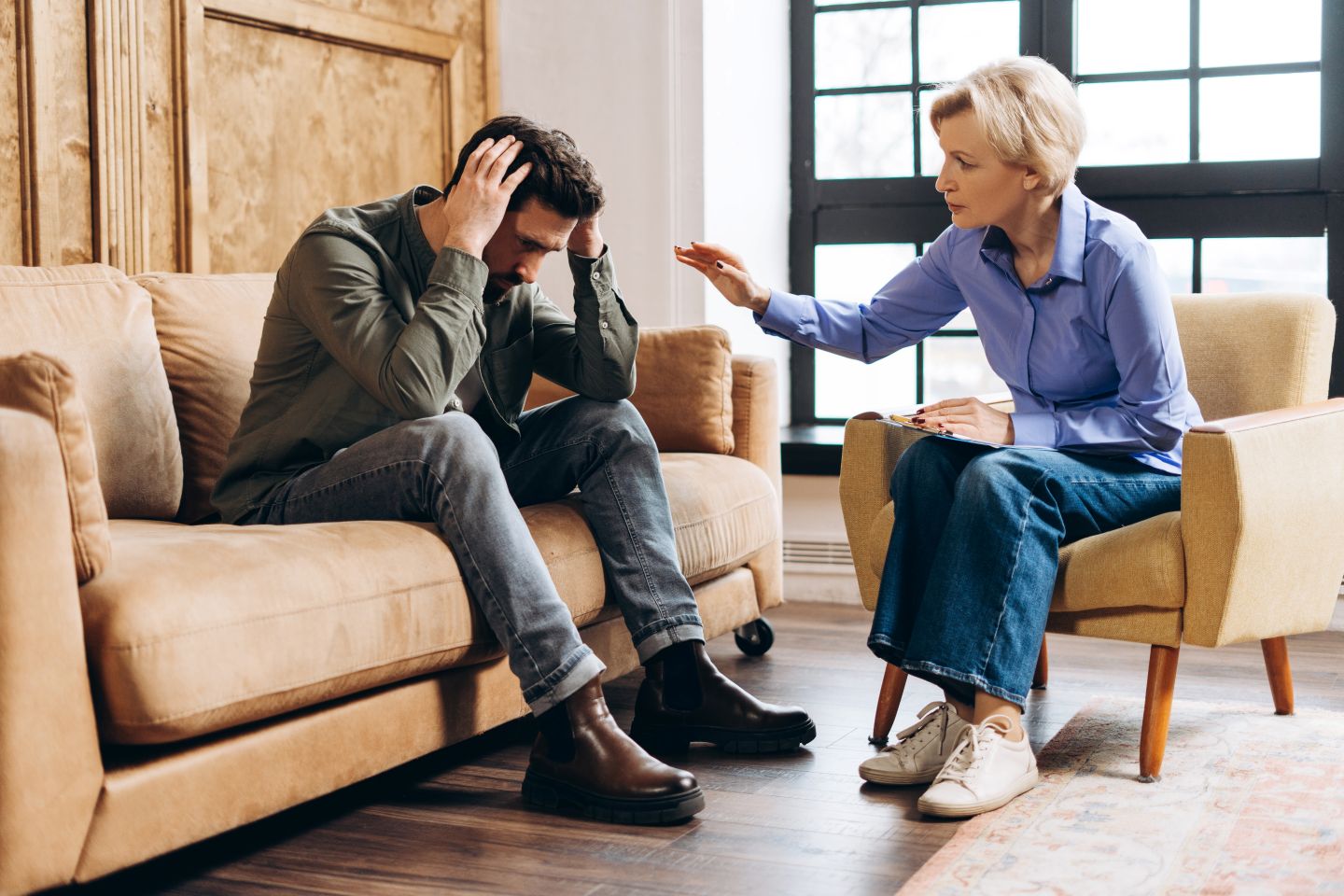 Understanding Anxiety: How Cottonwood Psychiatry’s Team-Based Care Supports Your Mental Wellbeing